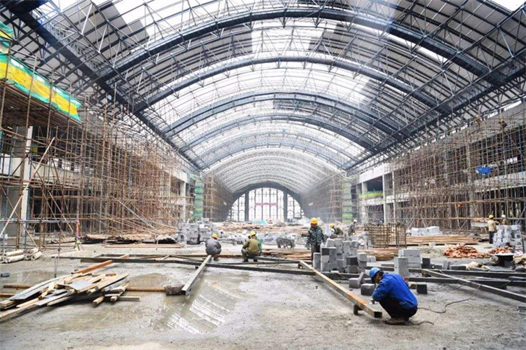 公共場(chǎng)館，注重面積和高度，